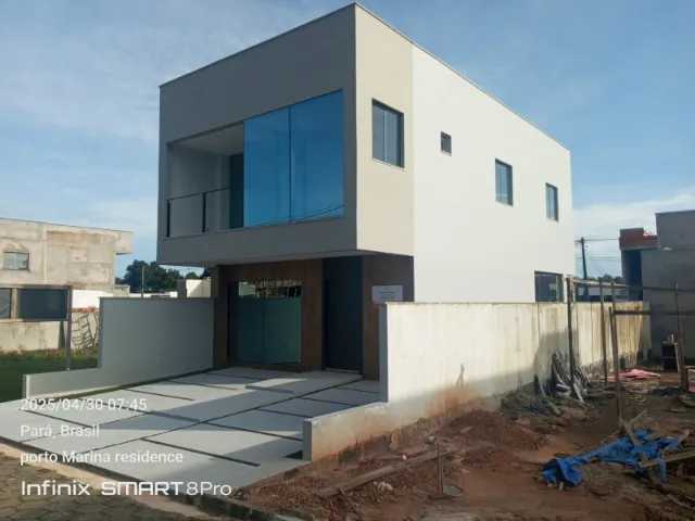 Casa dos Sonhos no Porto Marina: 4 Suítes, Piscina e Financiamento Aprovado!