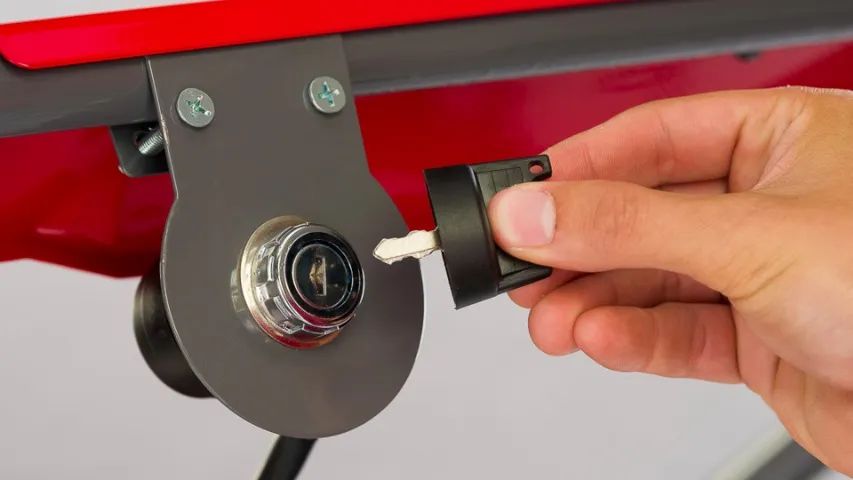 Motocultivador Microtrator Tratorito Tobata BTTD 10.0 E - 1500 - Foto 3