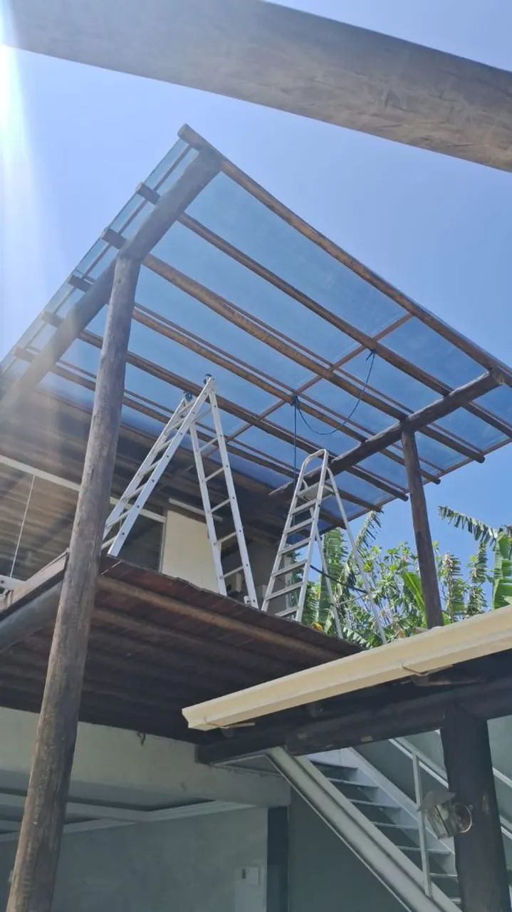 Cobertura em policarbonato