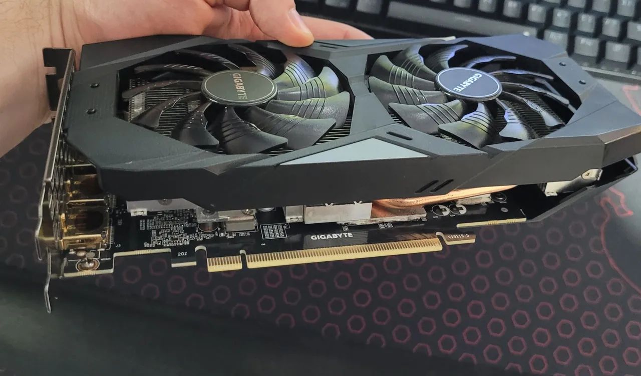 Gigabyte GeForce GTX 1660 SUPER - Defeito - Foto 4