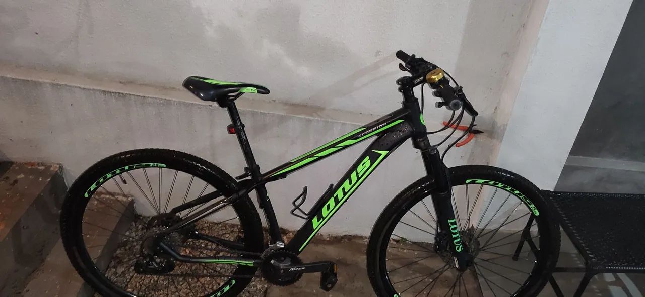 Bicicleta lotus, shimano altus. - Foto 5