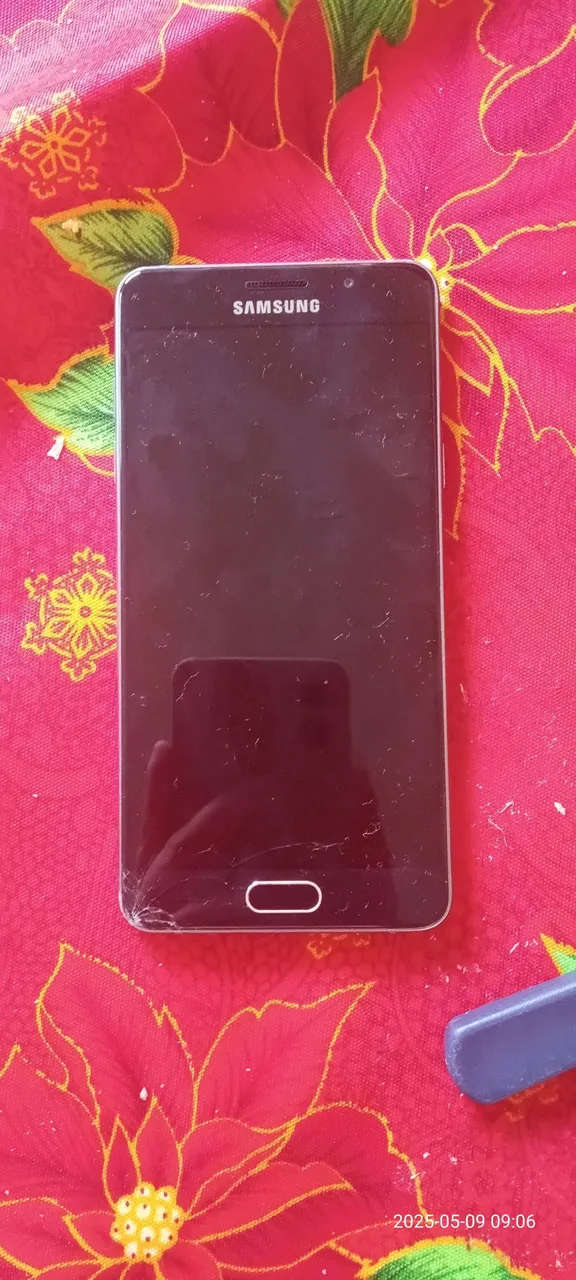 Vende-se esse celular 