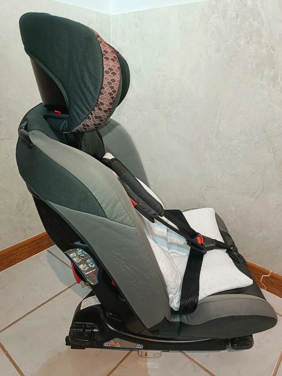 Cadeirinha Fisher Price - Usada, em bom estado - Foto 2