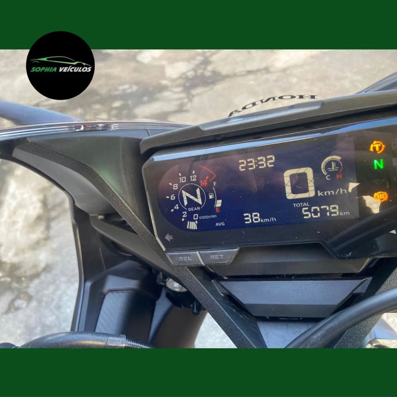 Honda CB 650R 2022 - Impecável - Foto 11