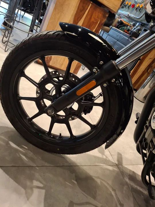 Royal Enfield Meteor  Fireball 350 Black - Amanda  - Foto 2