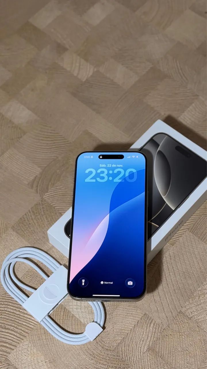 iPhone 16 PRO MAX 256gb sem detalhes bateria 100% - Celulares e