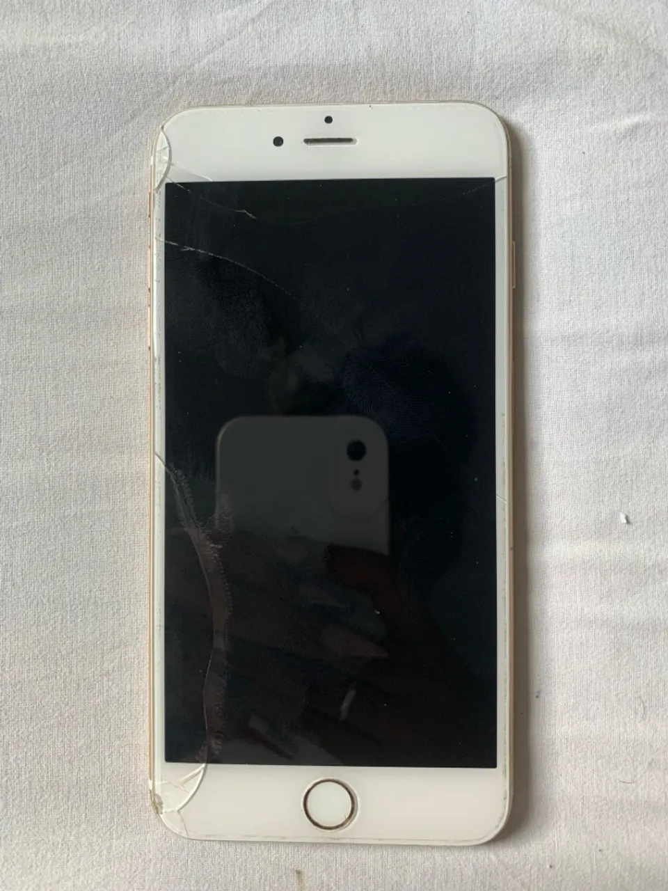 iPhone 6s Plus 64GB Dourado - Tela Quebrada
