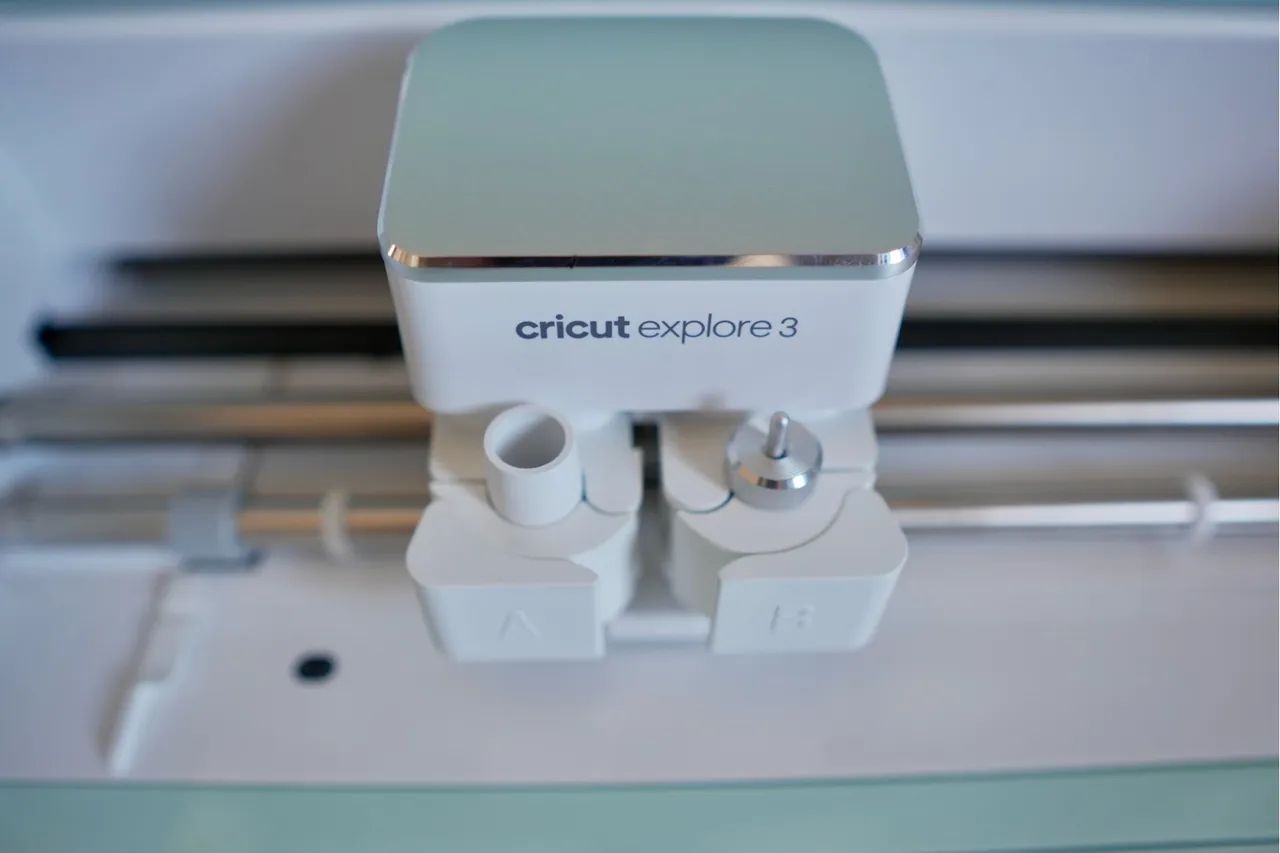 Máquina De Corte Inteligente Cricut Explore 3 - Verde - Foto 3