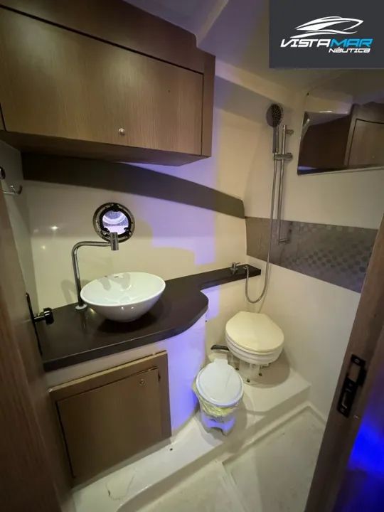 Lancha Royal Mariner 30 pés 2018 - Foto 10