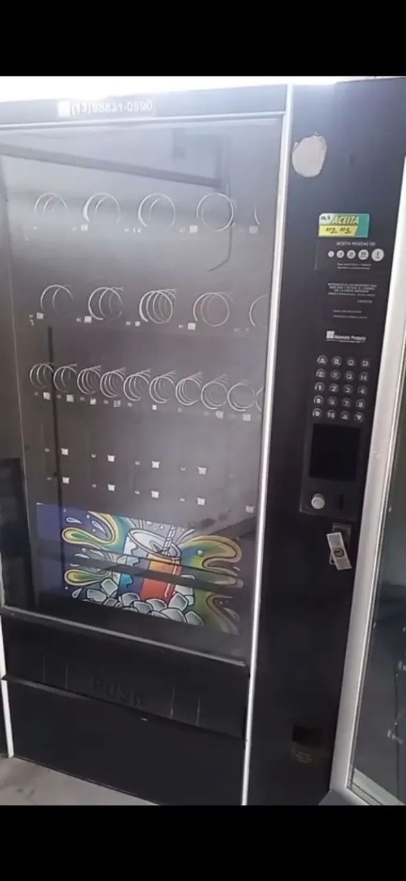 Snack machines para venda completa com noteiro e moedeiro. Prontas para trabalhar .