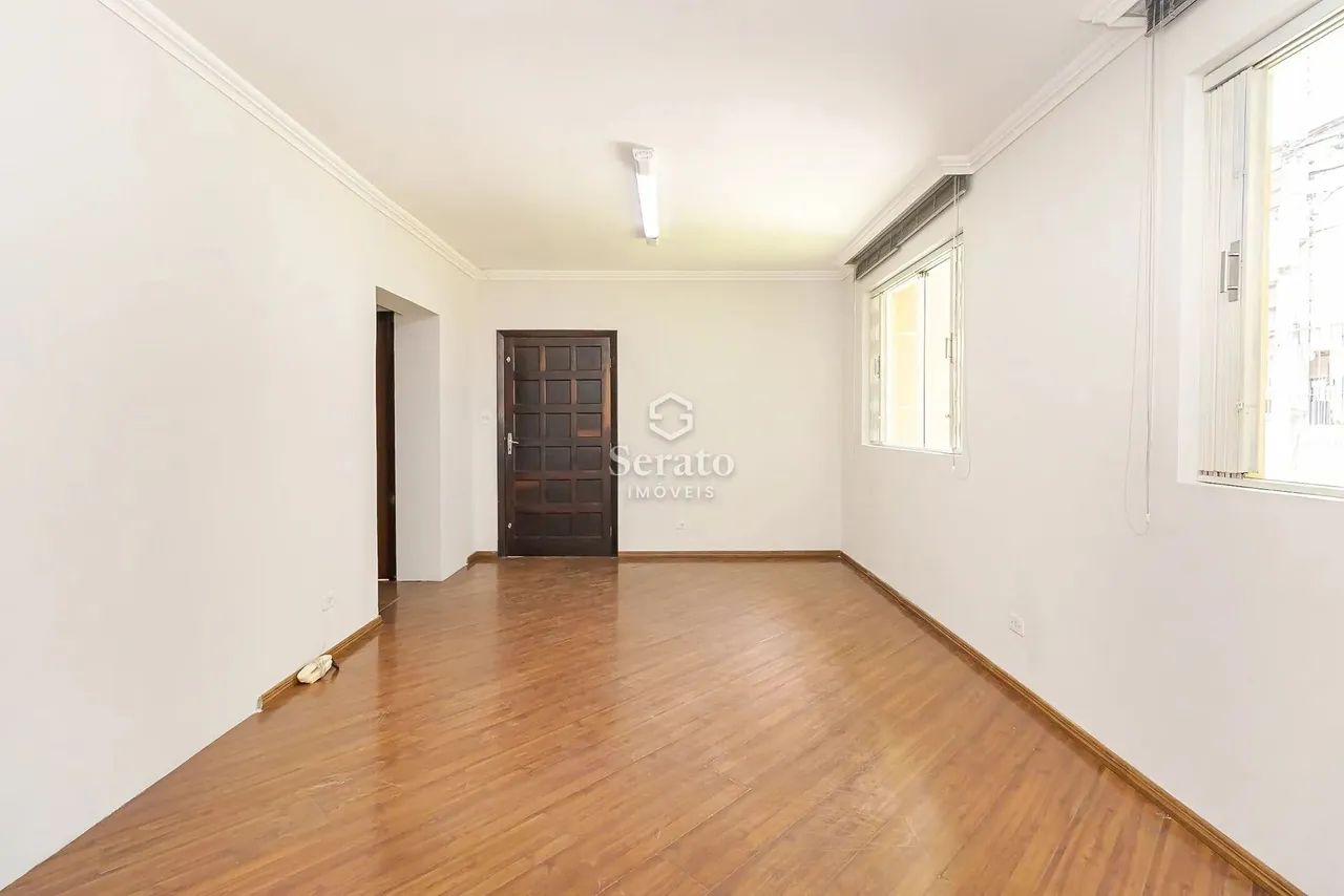 Casa comercial em ótima localização - Foto 4
