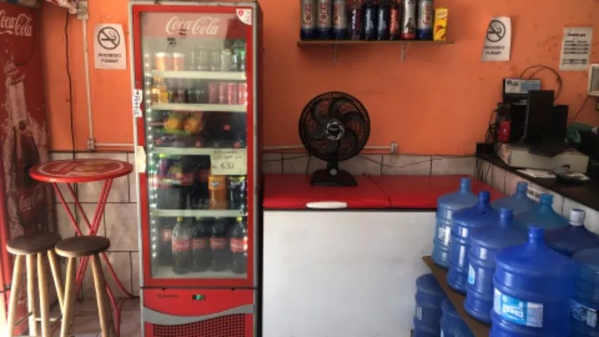 Vendo expositor de bebidas geladeira da coca cola grande - Foto 3