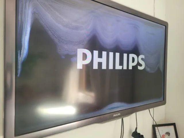 Tv philips 52 polegadas com defeito - Foto 2