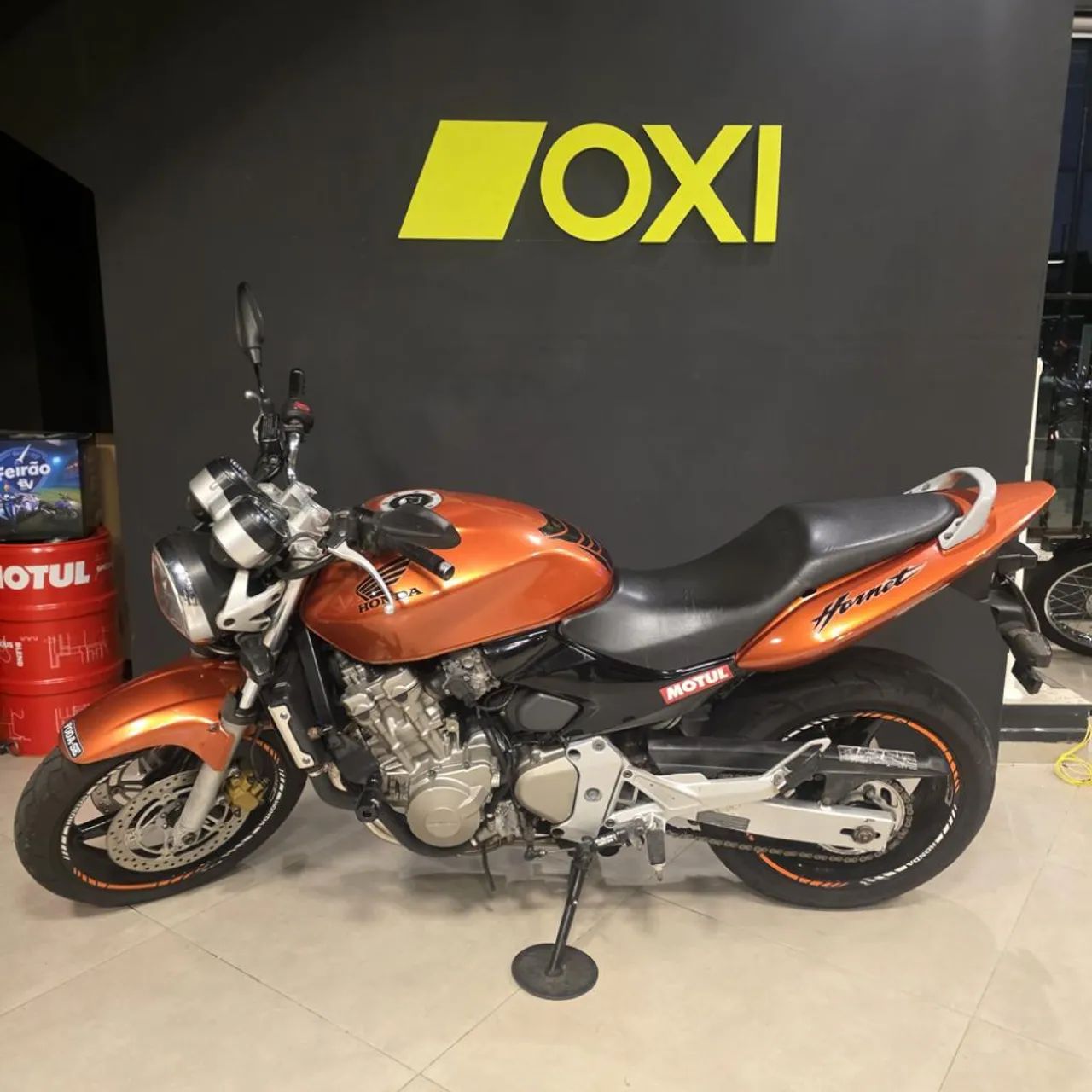 CB 600F HORNET - Foto 4