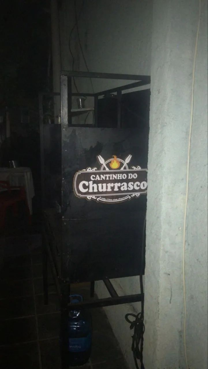Barraca de churrasco com churrasqueira e iluminação  - Foto 4