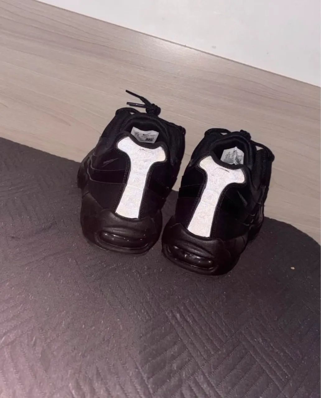 Nike Air Max 95 Triple Black  - Foto 2