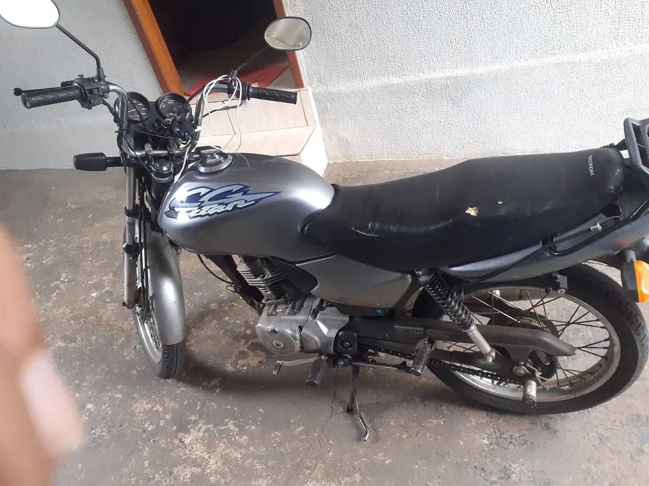 Titan ks 2002
