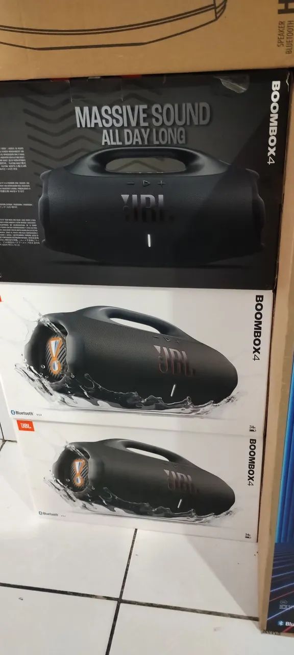 Boombox4 laranja preta e branca e do alok aceito cartão ZAP *90 aproveite  - Foto 5