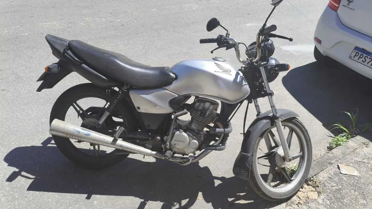 CGTitan 125 ano 2000 - Foto 3
