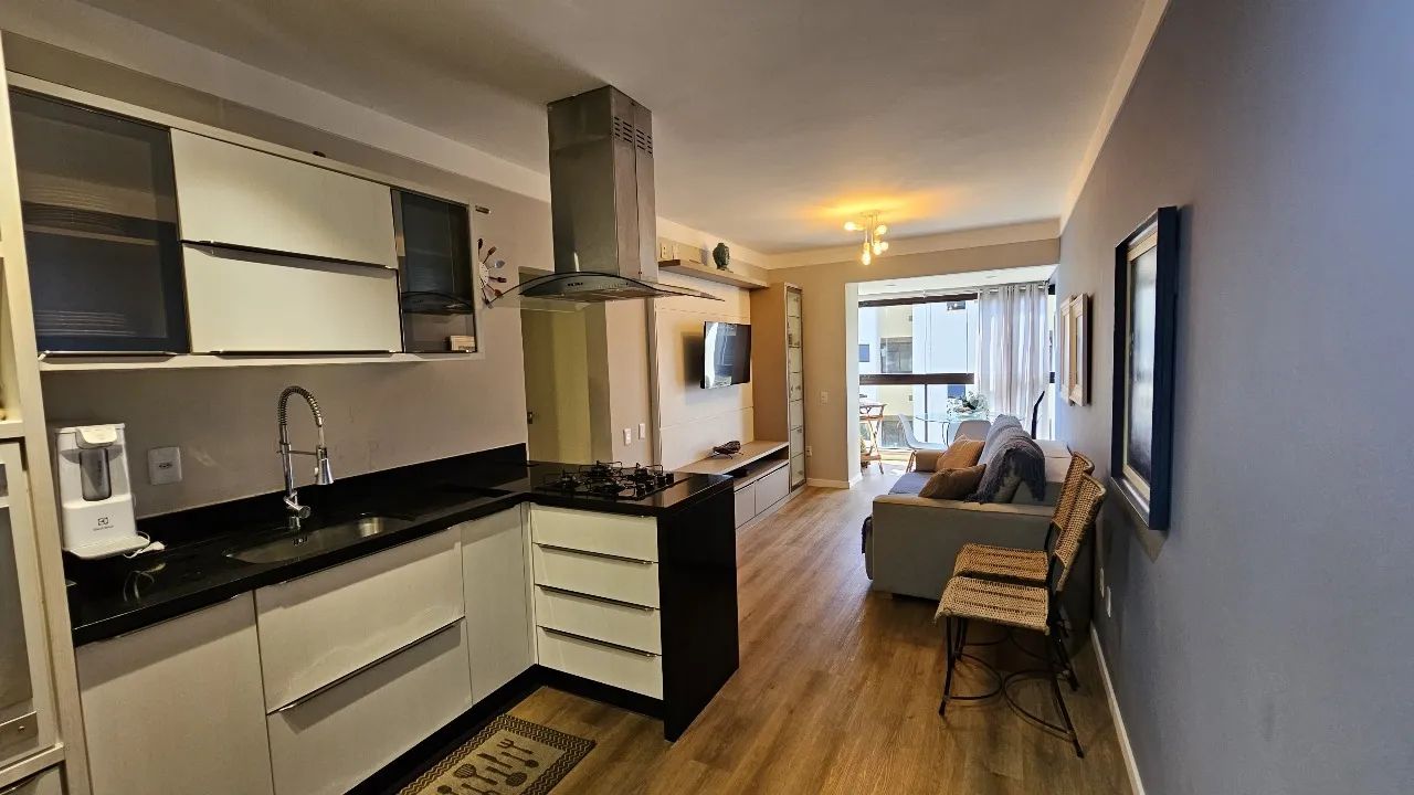 Lindo Apto de 2 dorms na Praia Brava - Florianópolis SC - Foto 3