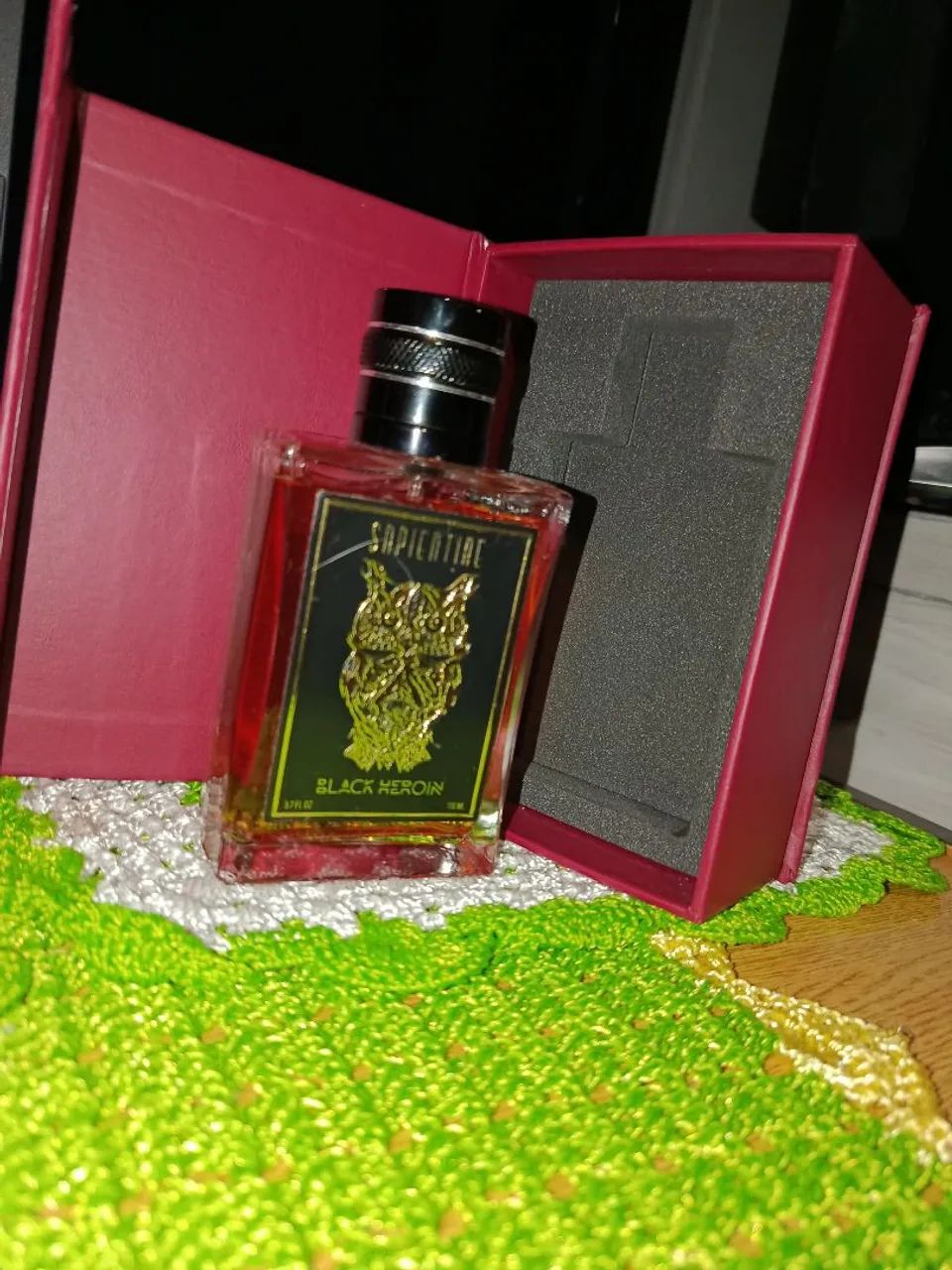 Perfume black heroin 