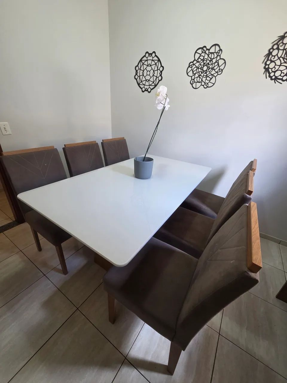 Mesa de Jantar com 6 cadeiras - Foto 3