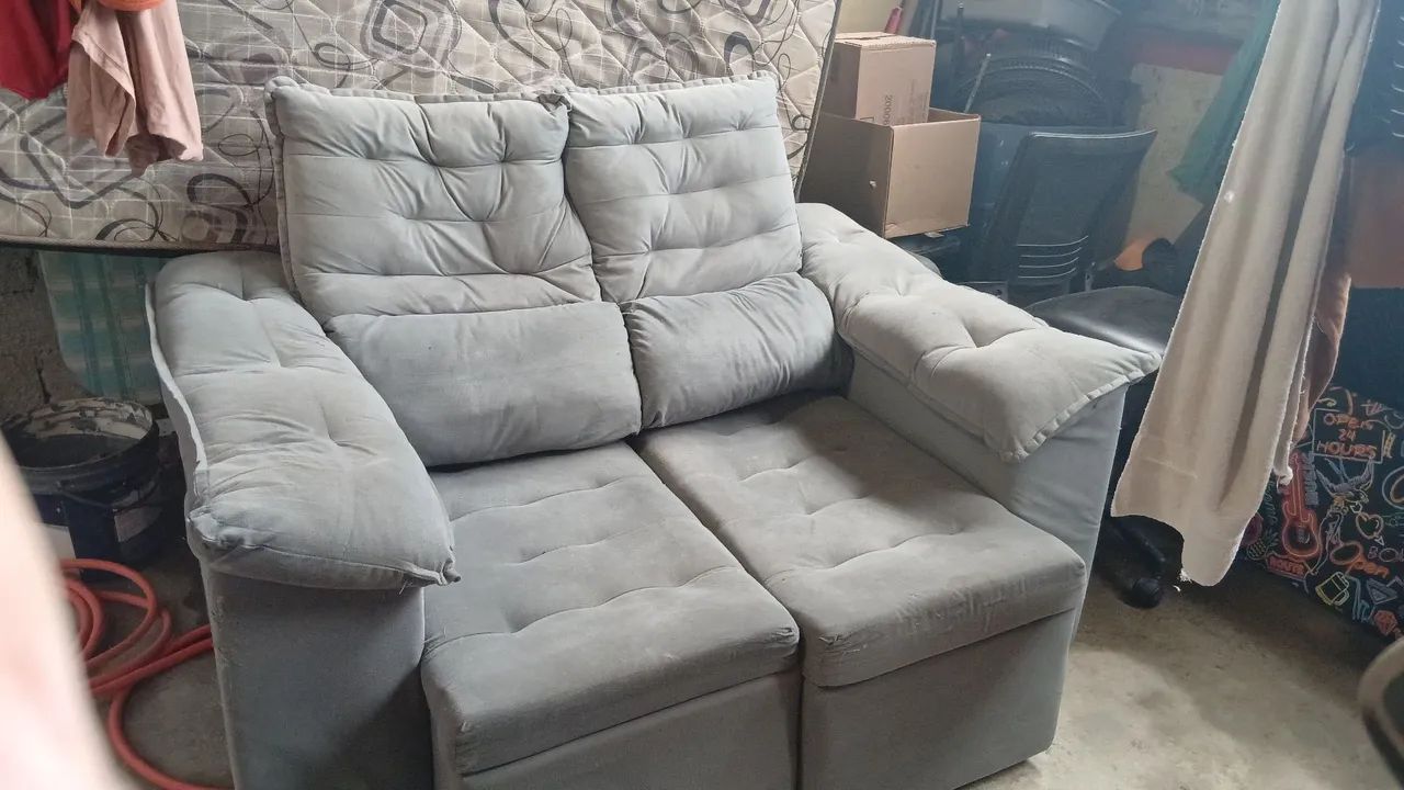 Sofá 2 lugares 