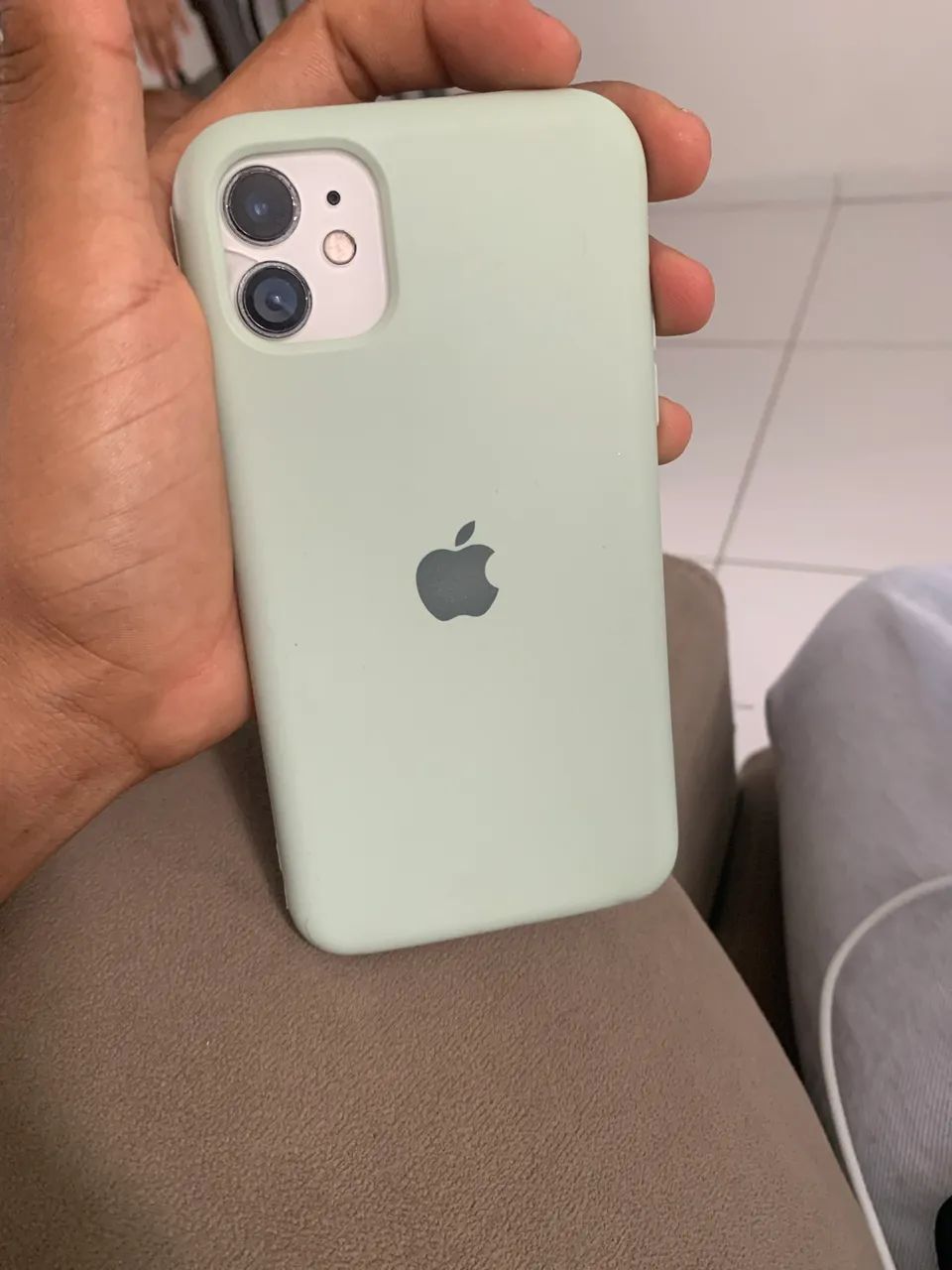 Vendo ou troco iPhone 11 leia a descrição  - Foto 4