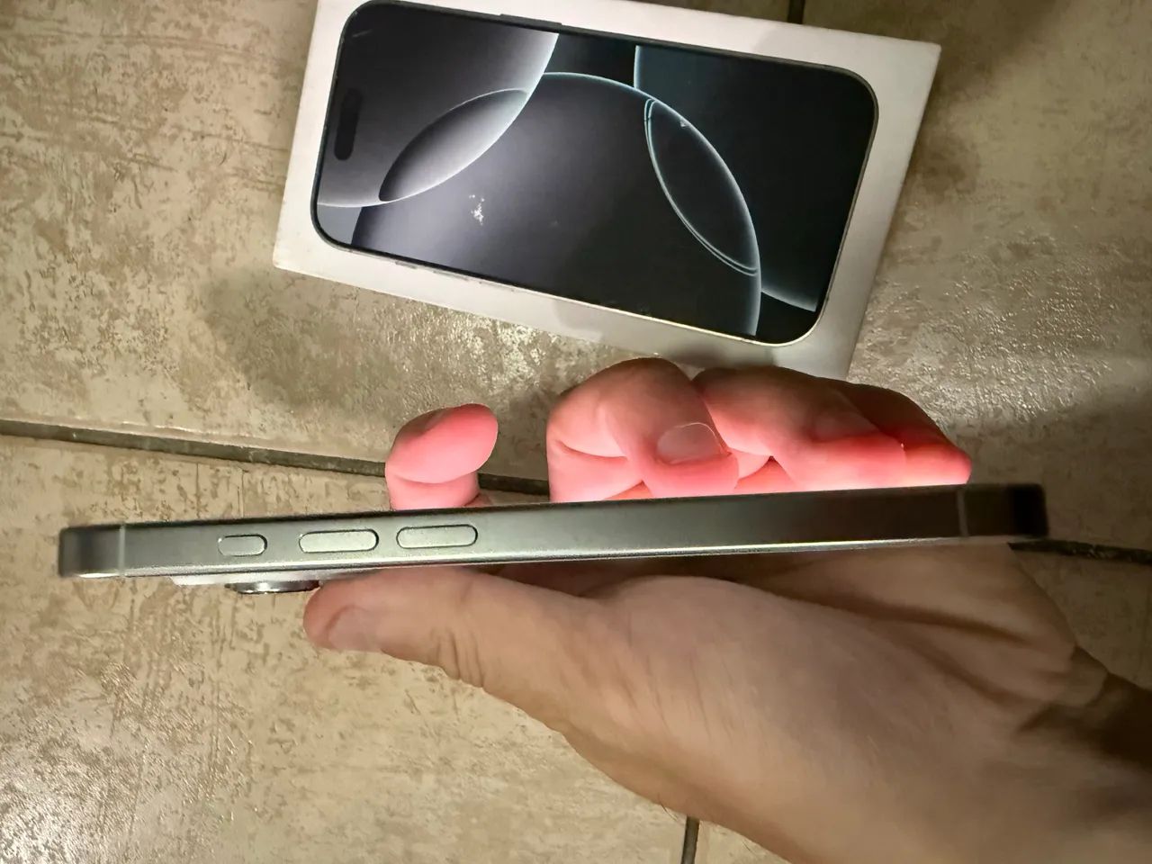 iPhone 16 pro 128 gb  - Foto 3