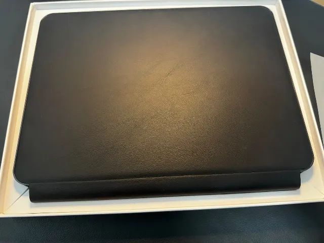 Magic Keyboard para Ipad 10.9 / 11" Air 2024 - Foto 4