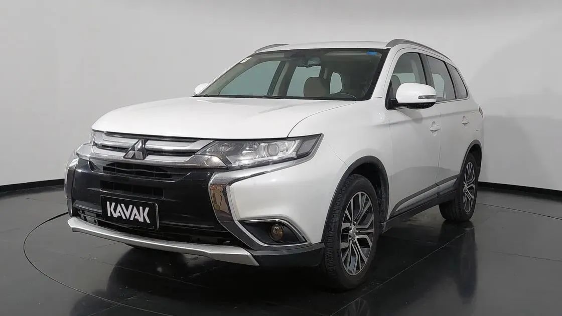 Mitsubishi Outlander HPE-S 2.2 Diesel 4X4 Aut. 2018