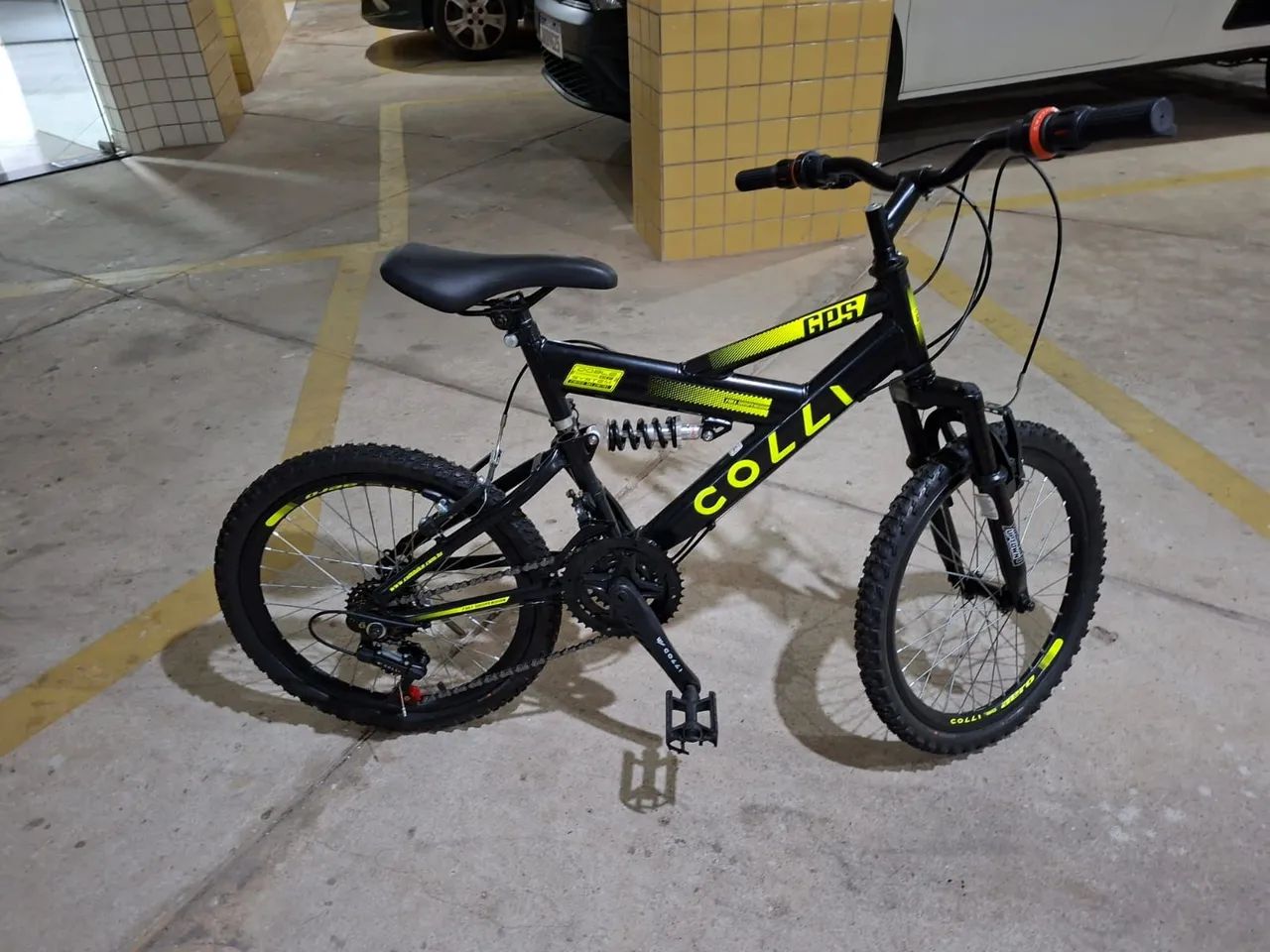 Bicicleta Colli aro 20 - Nova
