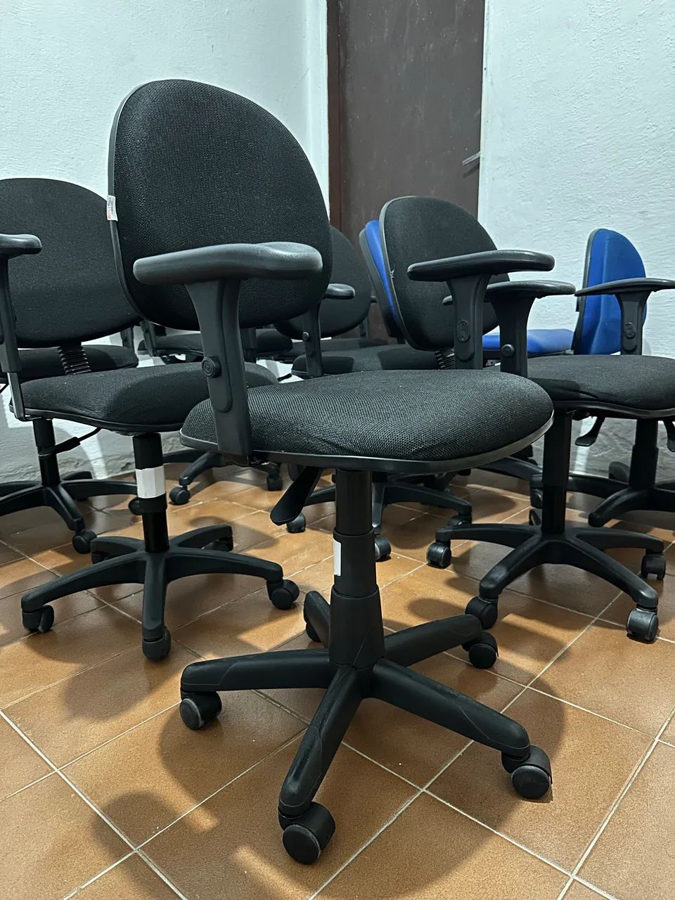 Cadeiras de Escritório - Foto 5