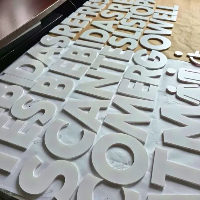 Letra em PVC Expandido Premium - Branco - Foto 2