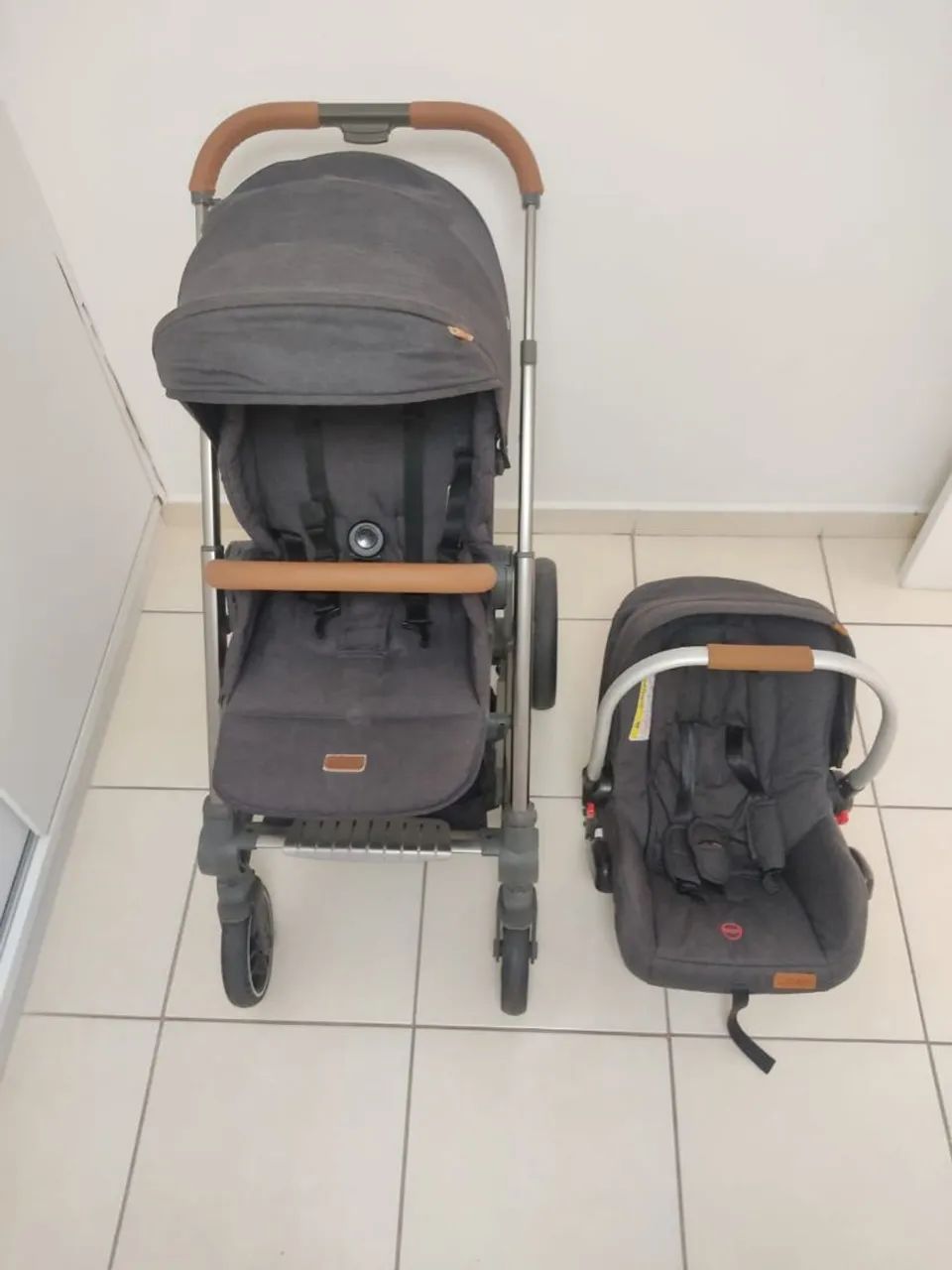 Carrinho de bebê e Bebê conforto Litet Rover - Foto 2