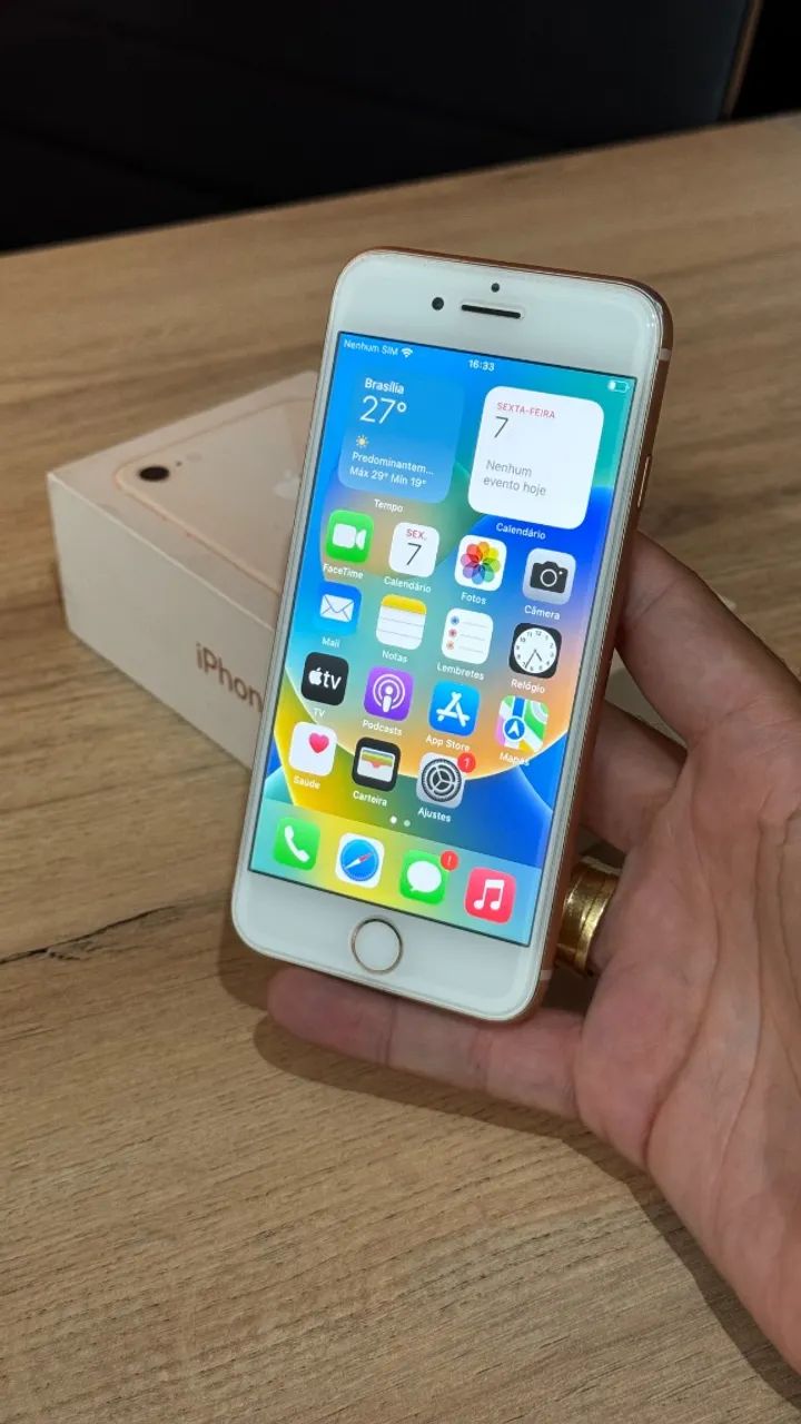 iPhone 8 64GB Gold - Com nota fiscal! Loja física! Com 3 meses de