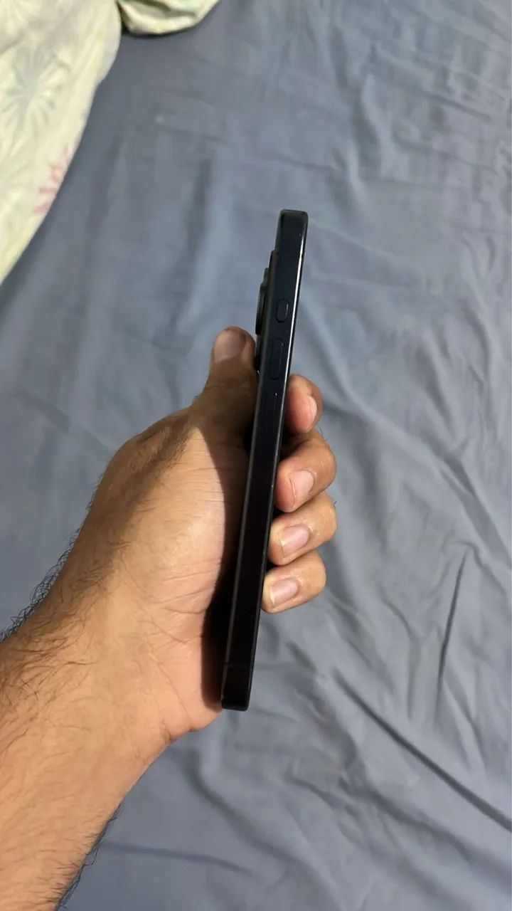 iPhone 15 pro - Foto 2