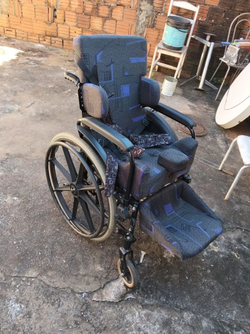 Vend cadeira d roda - Foto 4