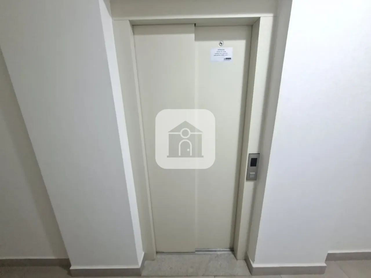Apartamento Padrão em Uberlândia - Foto 4
