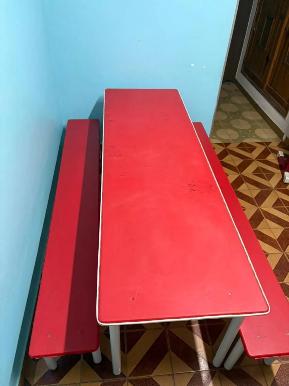 Mesa infantil com banco - Foto 3