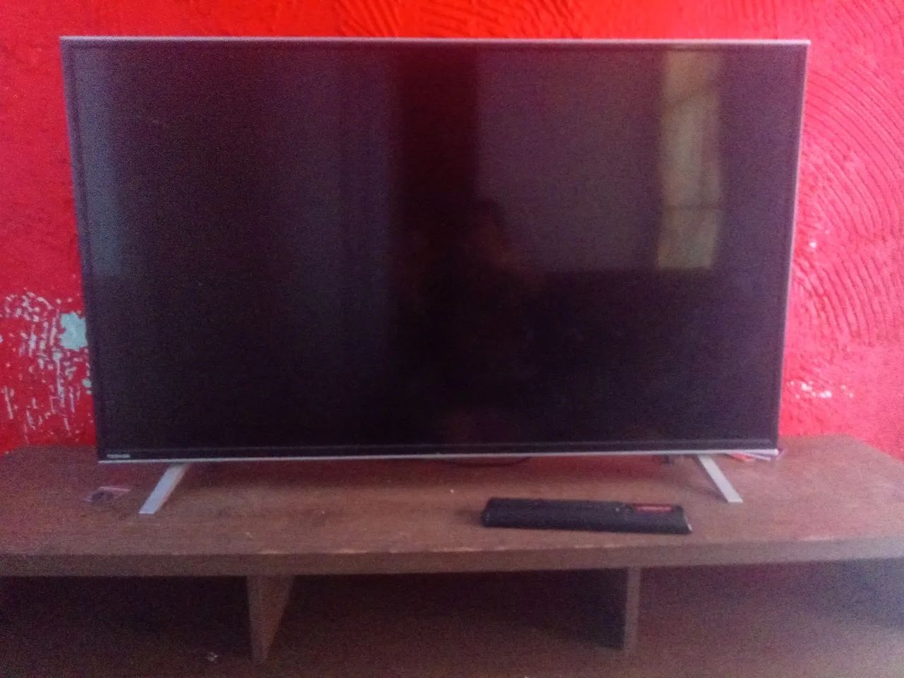 Vendo tv para retirada de peças 