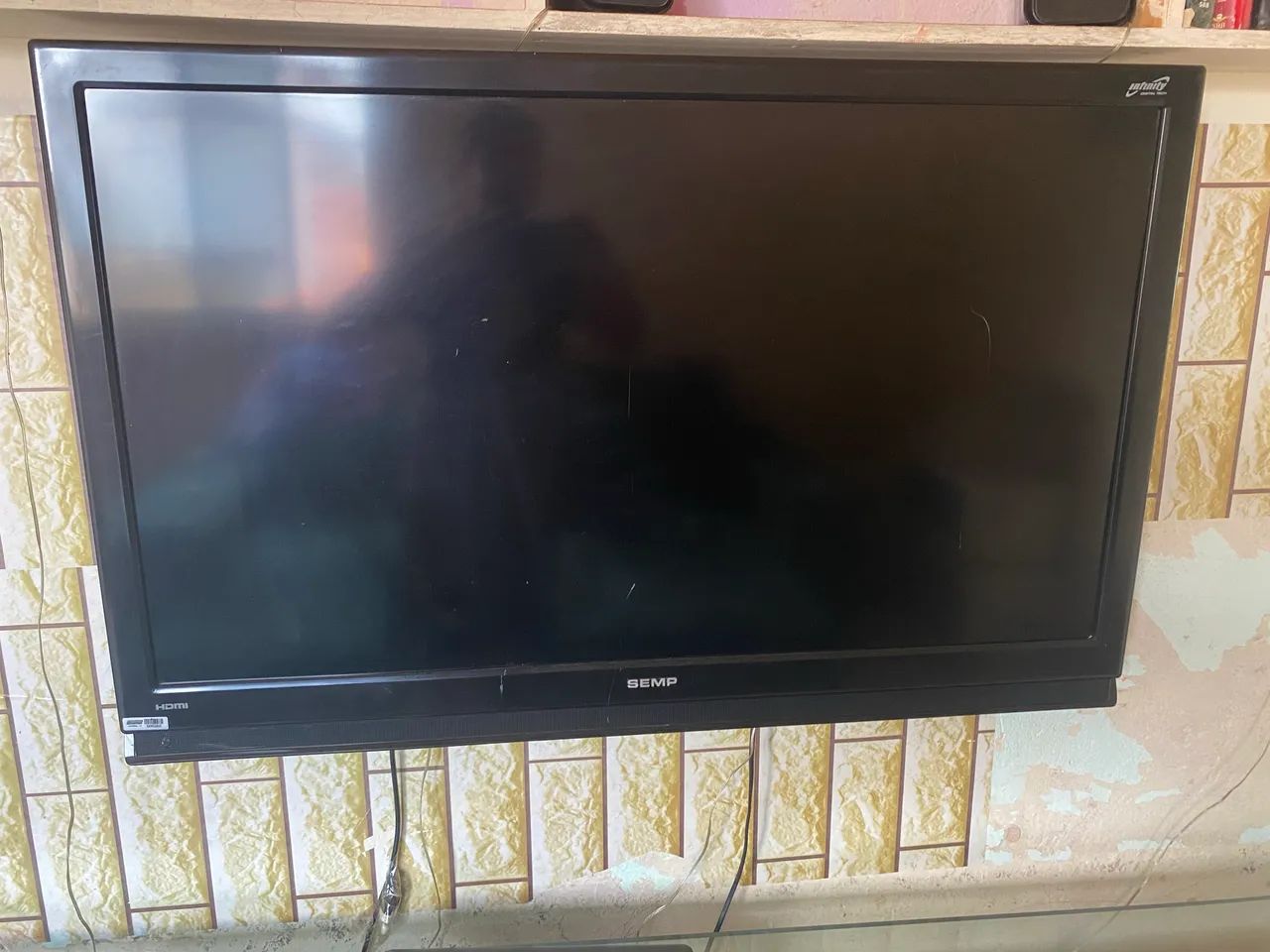 Vendo televisão 42 polegadas chama wpp * - Foto 2