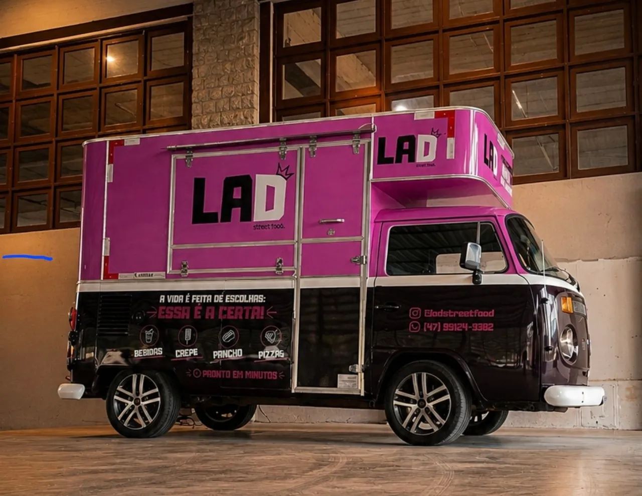 Volkswagen Kombi Standard/ Luxo/ Serie Prata 1991