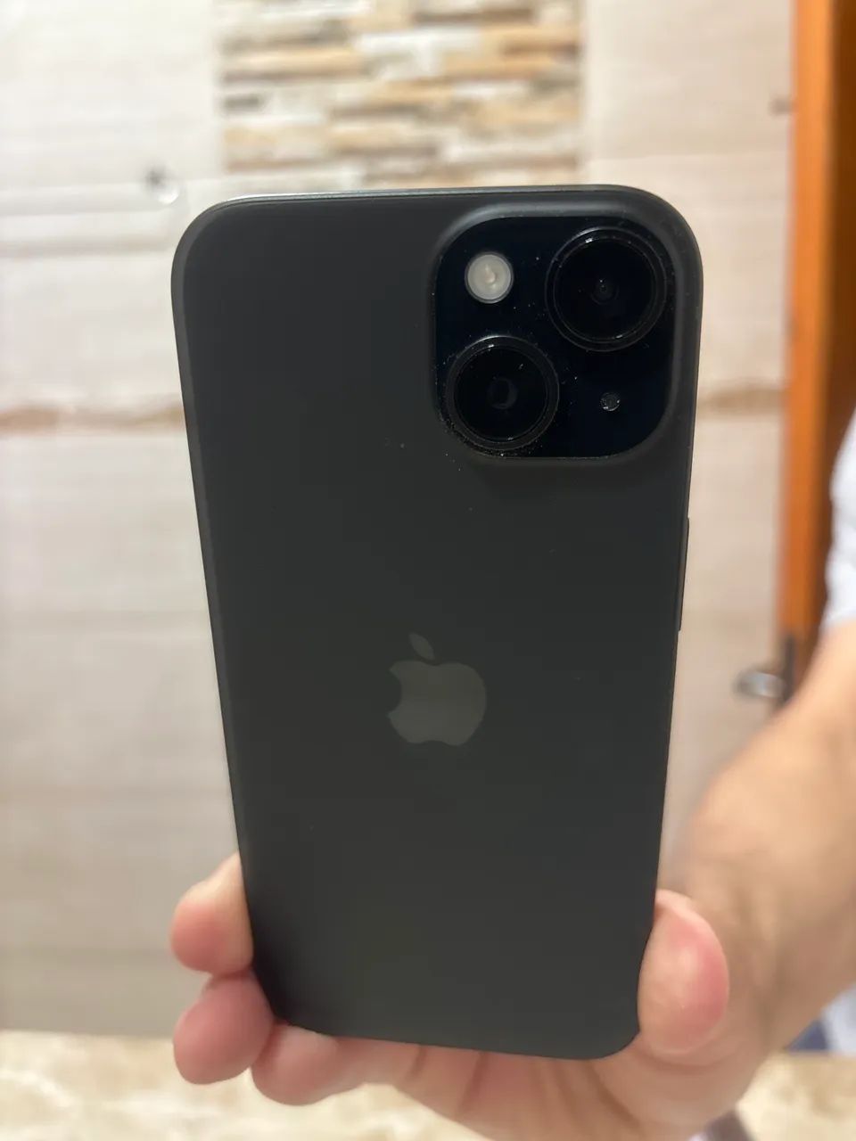 iPhone 15 128 2 semanas uso nota