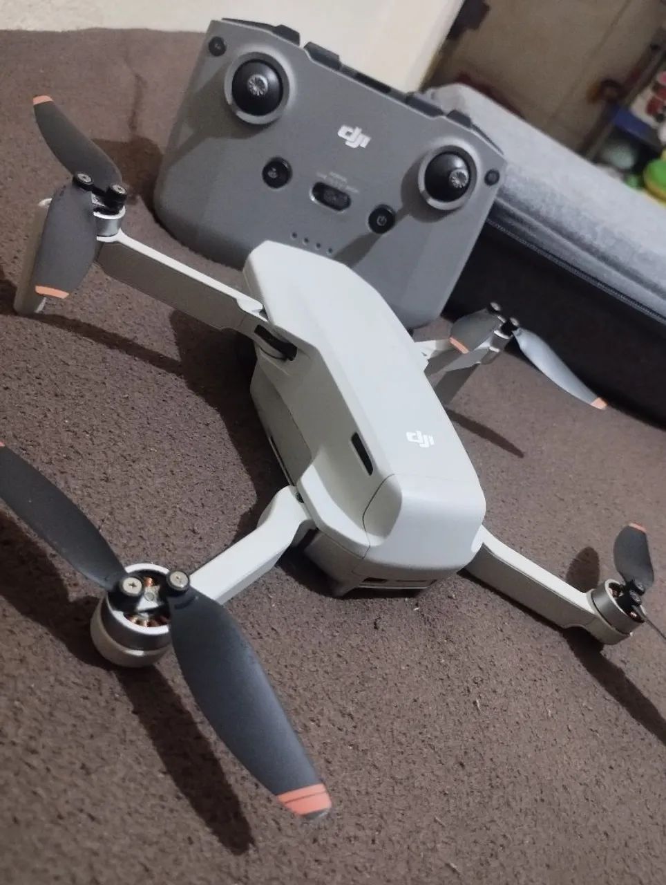 Drone dji mini 2 fly more  - Foto 2