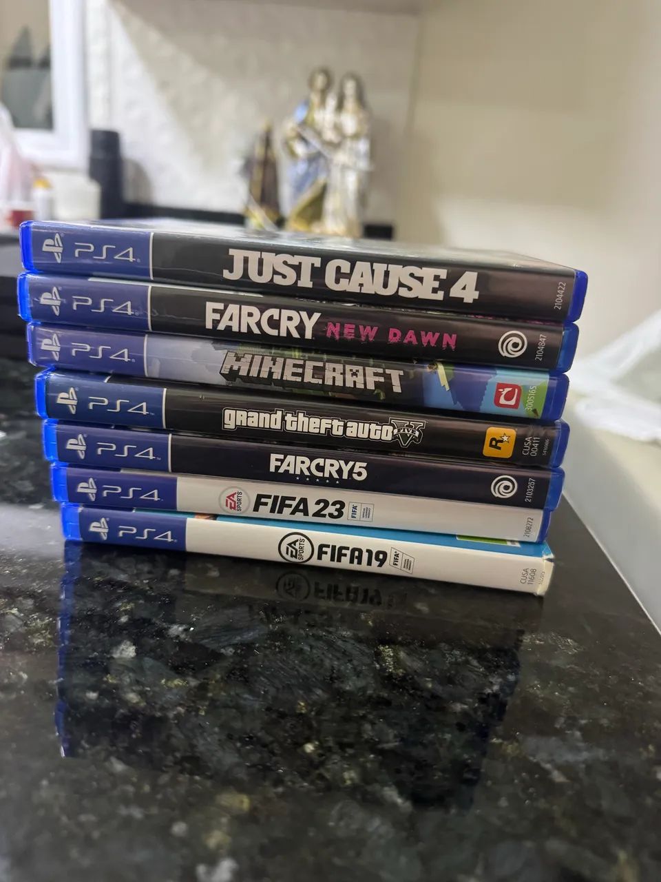 PS4 PRO 2 Controles 7Jogos  - Foto 3
