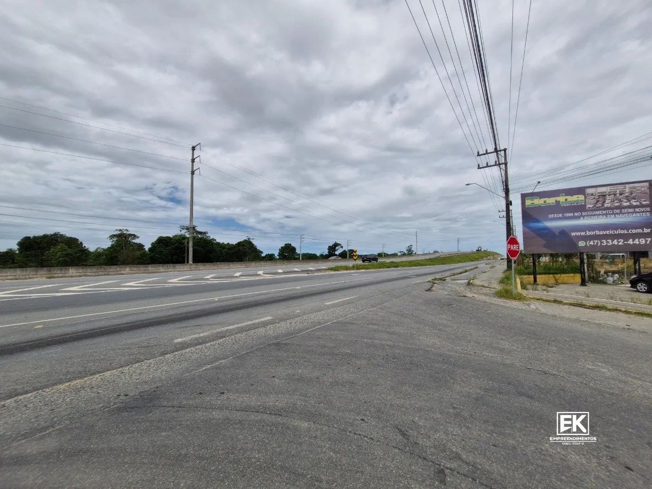 Galpão de 200m² na BR-470 em Navegantes | Terreno 720m² - Foto 2