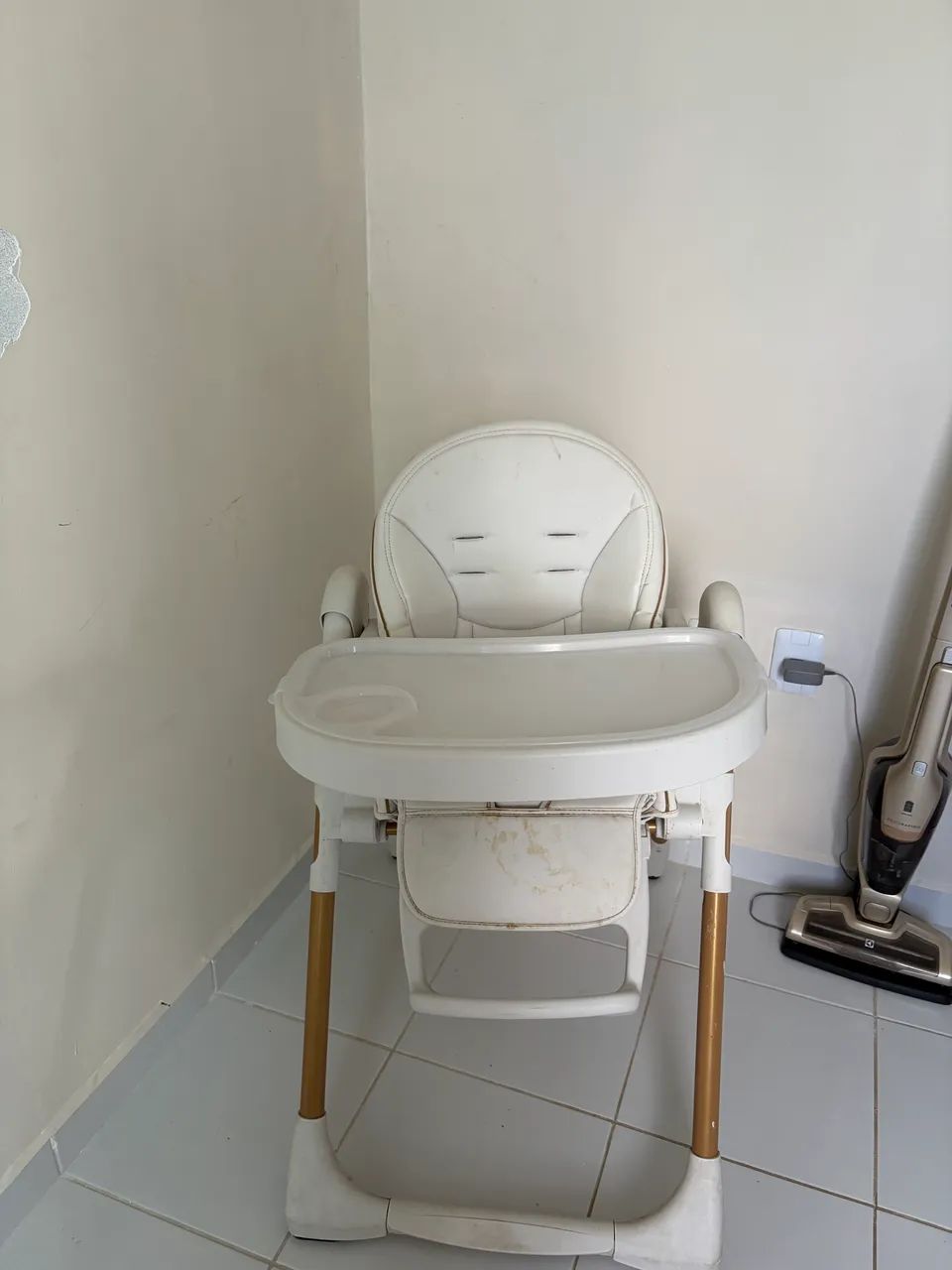 Cadeirinha de alimentação burigotto usada - Foto 2