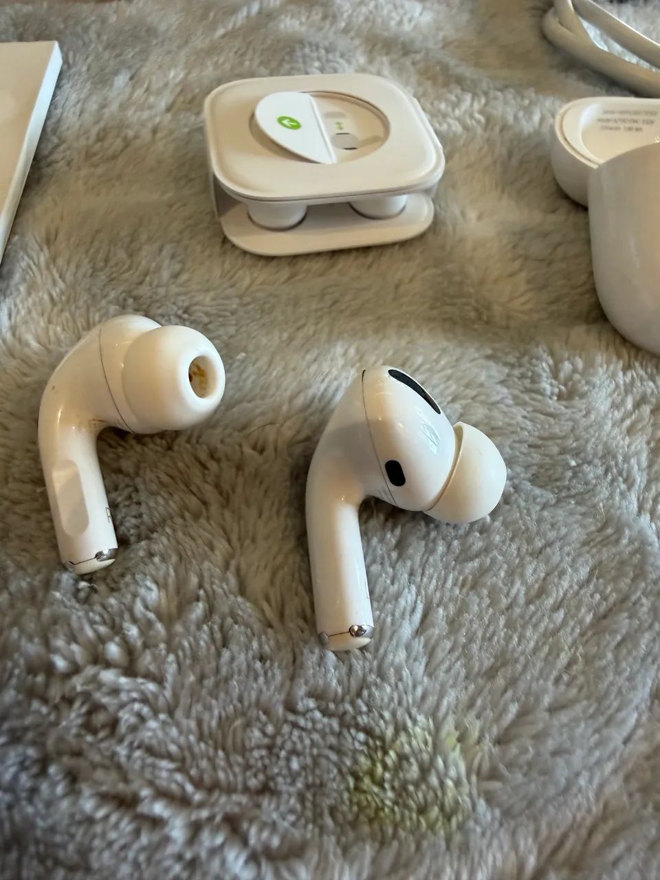 Apple AirPods Pro (1st generation) with MagSafe Charging Case Original com Caixa - Foto 4