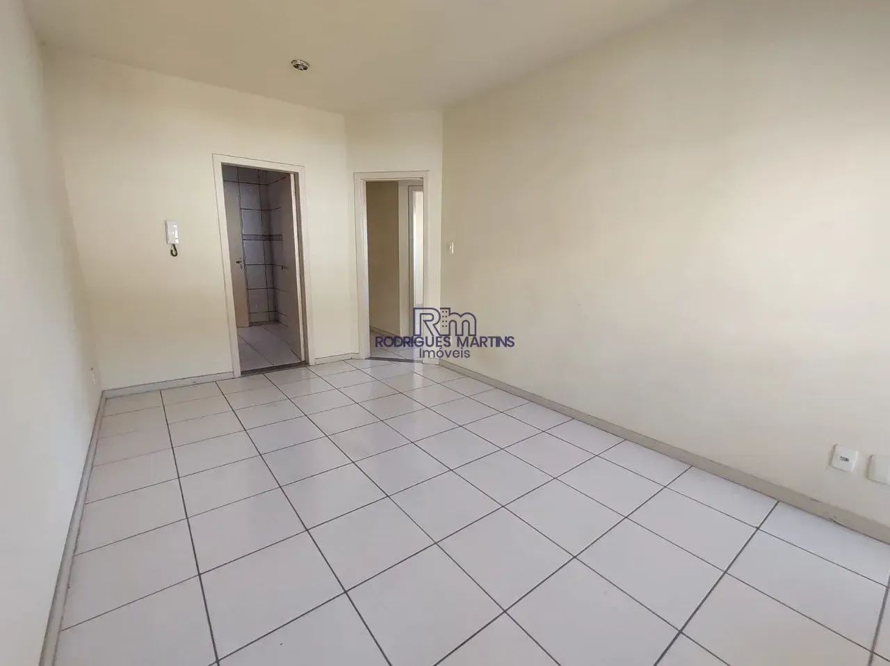 Apartamento à venda com 03 quartos no bairro Caiçara